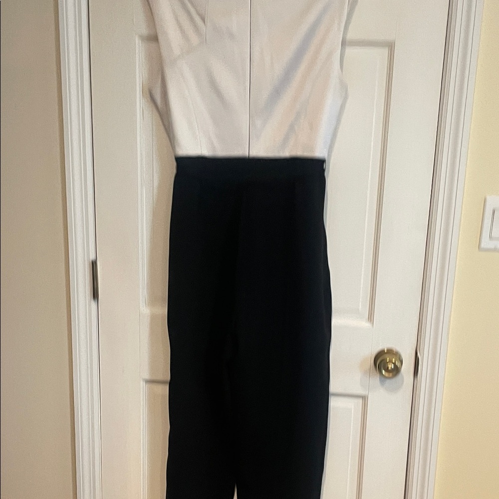 Karen Millen White and Black Jumpsuit - Picture 7 of 8